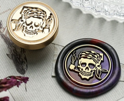 Siegelstempel Totenkopf mit Pfeiffe